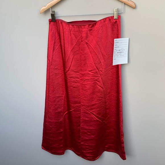 Wild Honey Midi Skirt CA - Picture 2 of 7